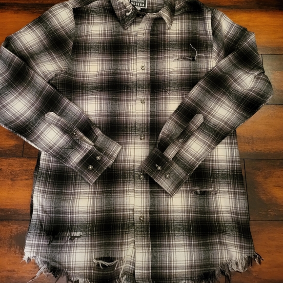 Top - Picture 2 of 2